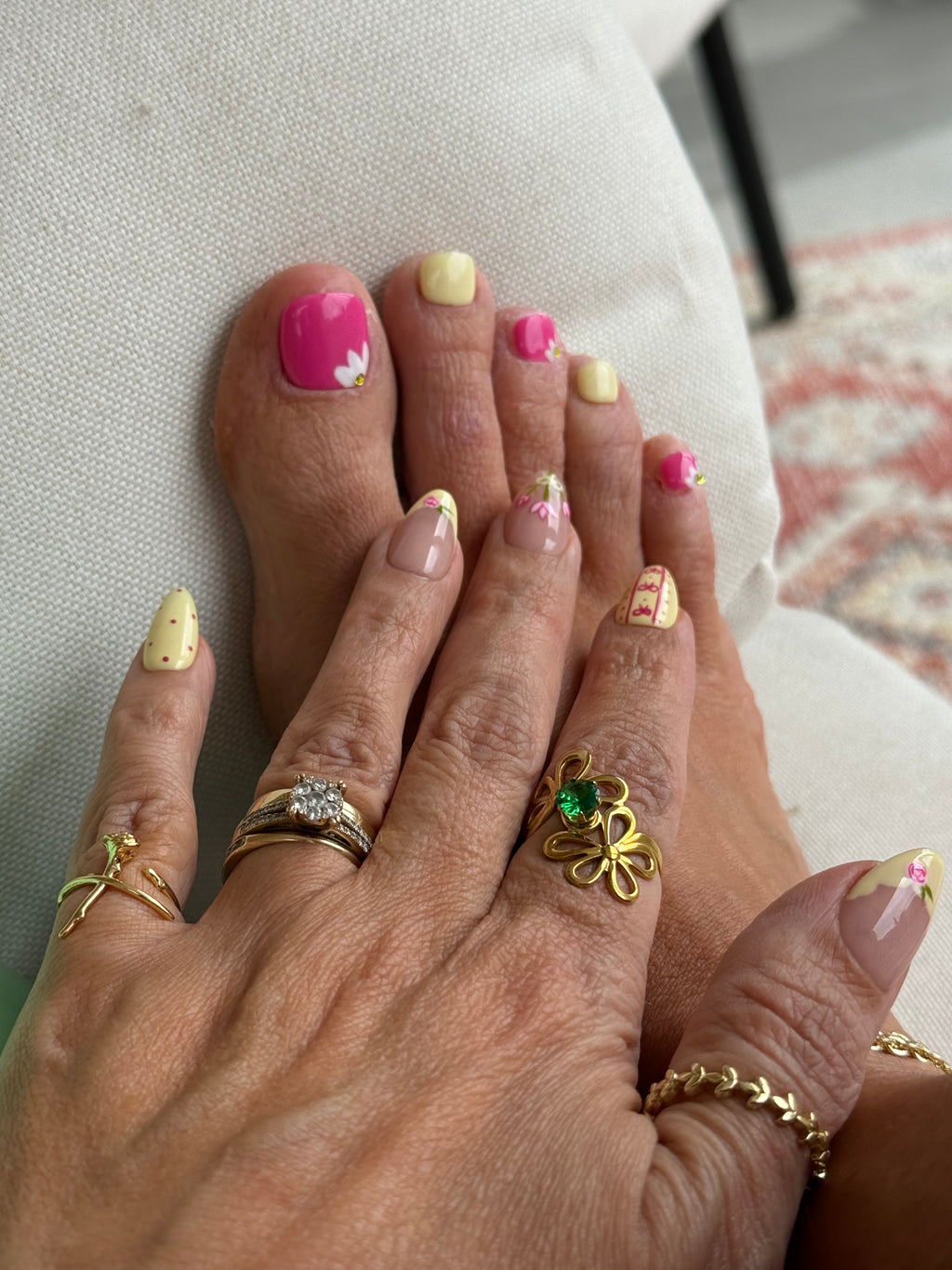 🌷 Blush Tulip Garden Luxury Press-On Nails | Medium Short Almond